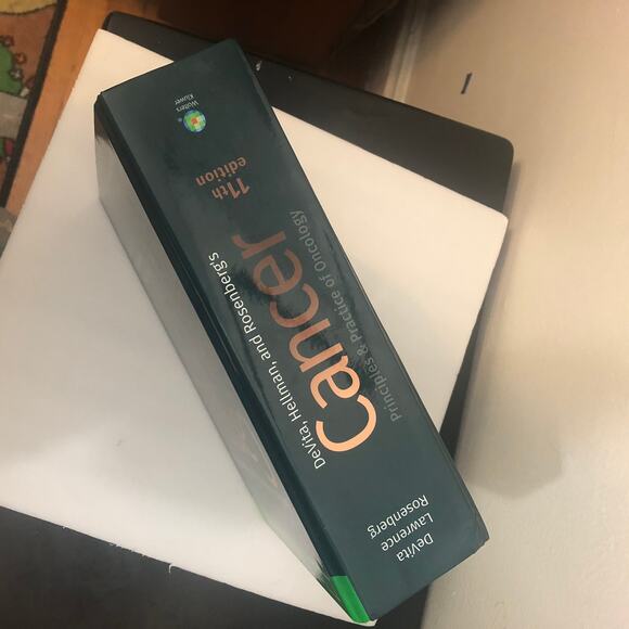 Cancer Principles & Practice of Oncology DeVita Hellman Rosenberg 11th edition - Picture 4 of 10